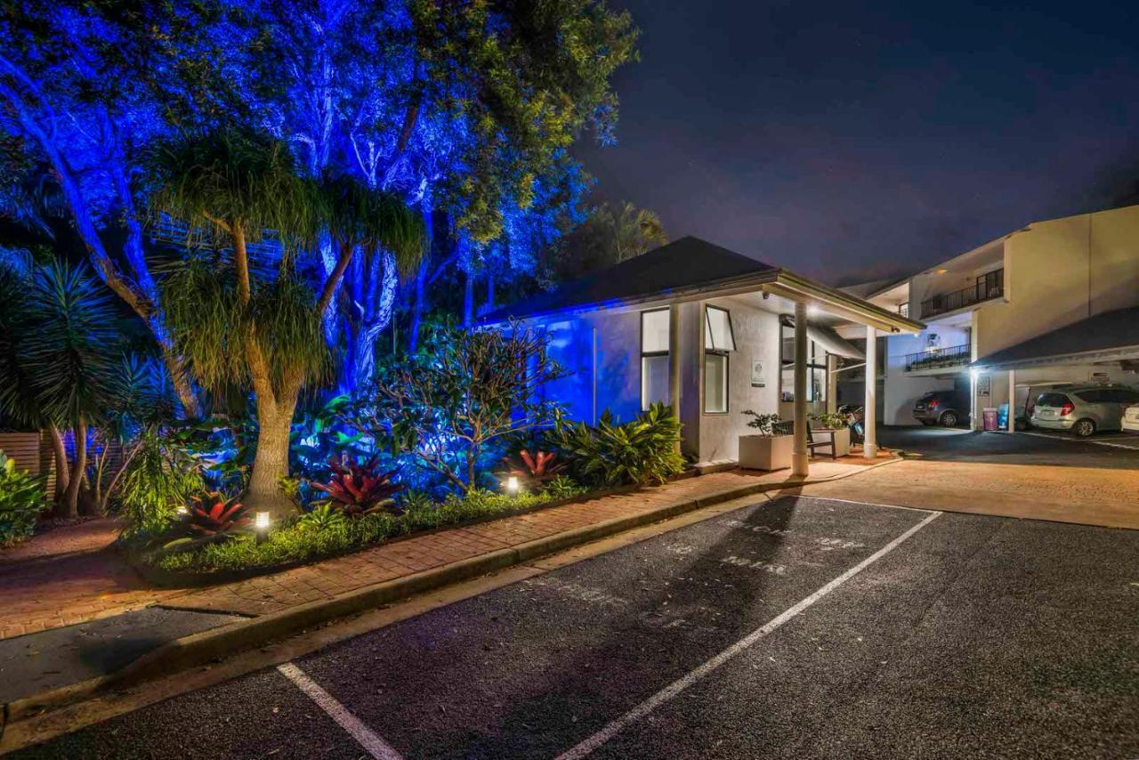 The Oasis Apartments And Treetop Houses Byron Bay Exterior photo